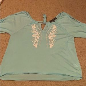 Blue Quarter Sleeve/Open Shoulder Summer Shirt